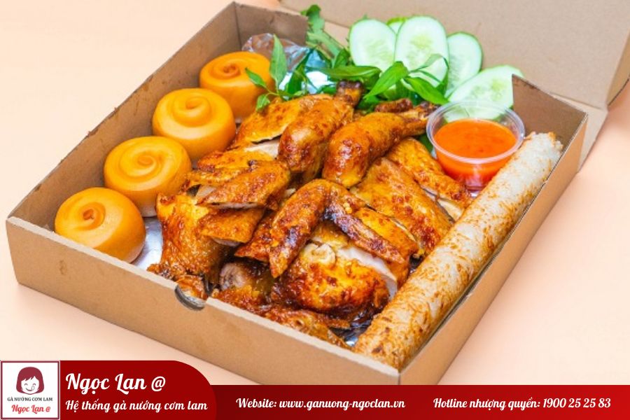 Gà nương cơm lam Anh Dũng: Điểm đến của người sành ăn 7 Gà nướng cơm lam anh Dũng
