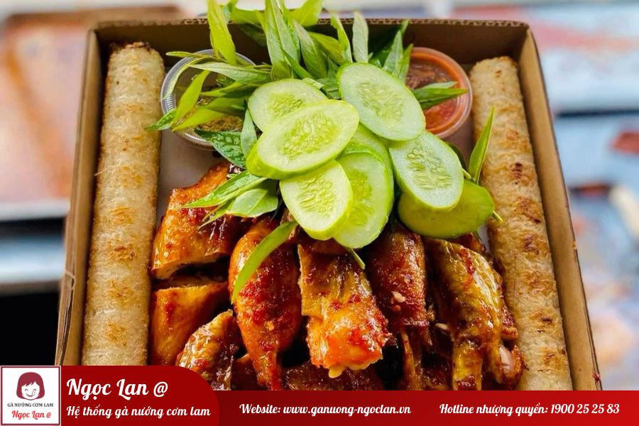 Gà nương cơm lam Anh Dũng: Điểm đến của người sành ăn 8 Gà nướng cơm lam anh Dũng